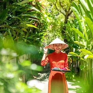 https://december-hoi-an-villa.hotelsofhoian.com